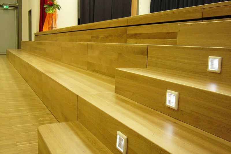Treppenstufen aus Holz